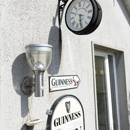 Brielle House Villa Mountmellick Exterior photo
